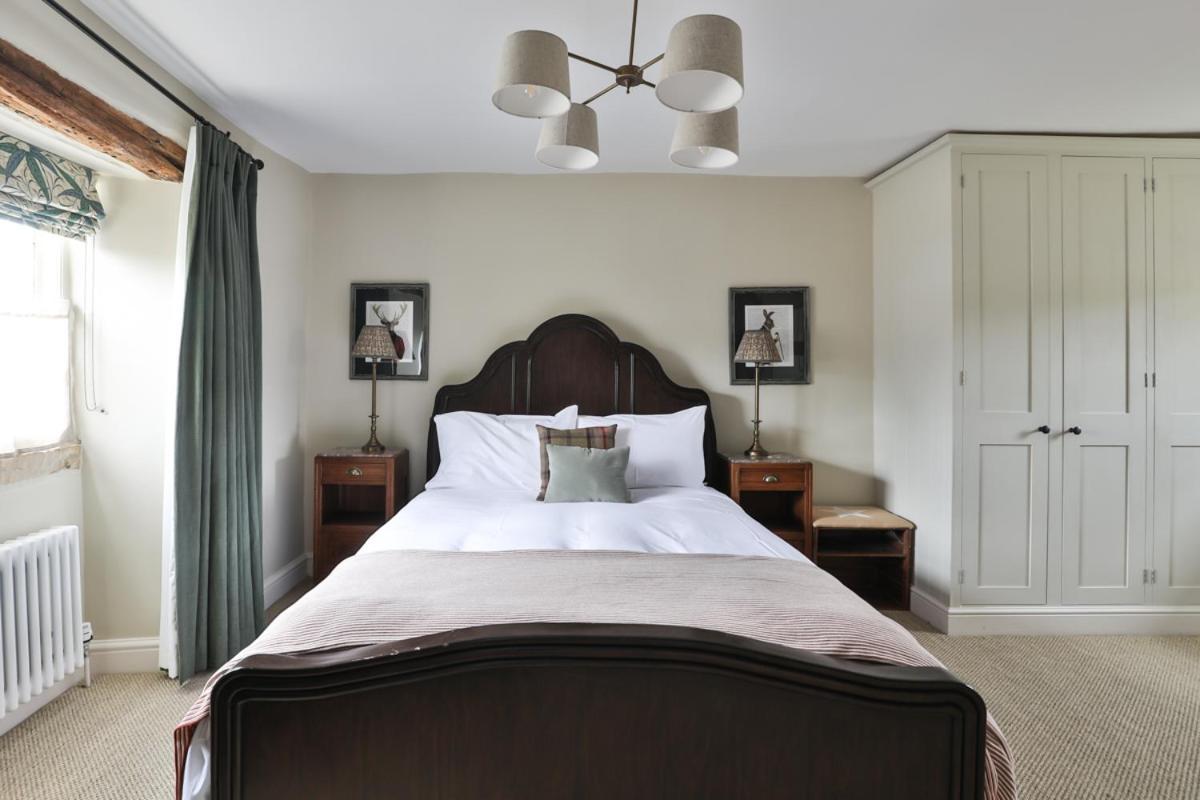 Jasmine Cottage, Upper Slaughter, Cotswolds Челтнъм Екстериор снимка